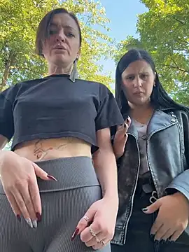 CherryBombs- - A DILDO IN THE PUSSY—THE GIRL'S CHOICE