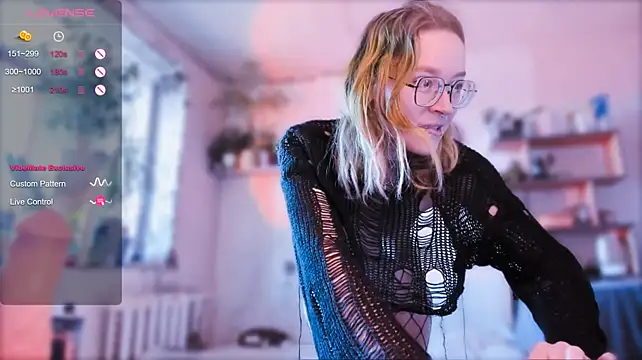Alisahug - naked masterbate