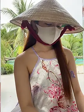 My_Melodyy - Make me cum pussy in public garden 🪴😈