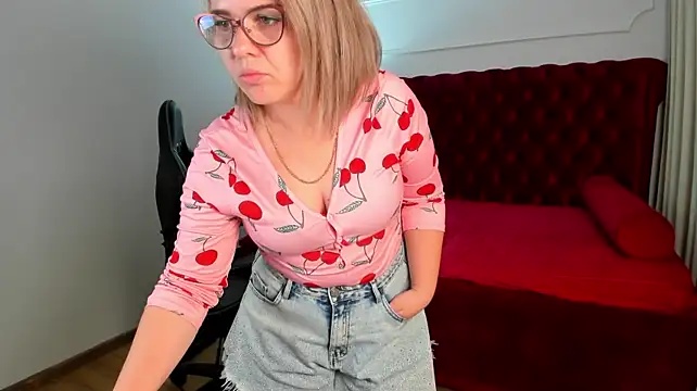 AdeleRavelle - I'm going to dance an erotic dance