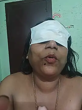Tamilponnusilk - To pay hospital bill