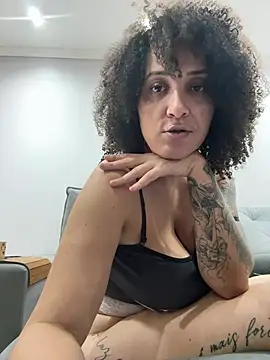 Romenablack_ - Fornecer brinquedo interativo 🫦