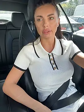Anna_Nobel - wet kitty is a happy one