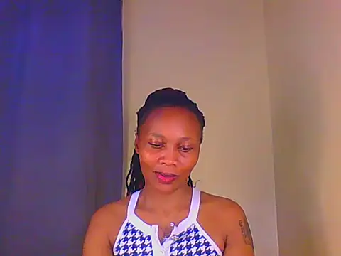 _Shantel1