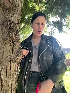 CherryBombs- - A DILDO IN THE PUSSY 1GERL/LT CHOOSE