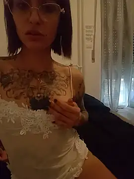 Gemmaviola - squirt