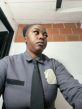 CiaraEbony - ♥ big squirt in front of my boss ♥