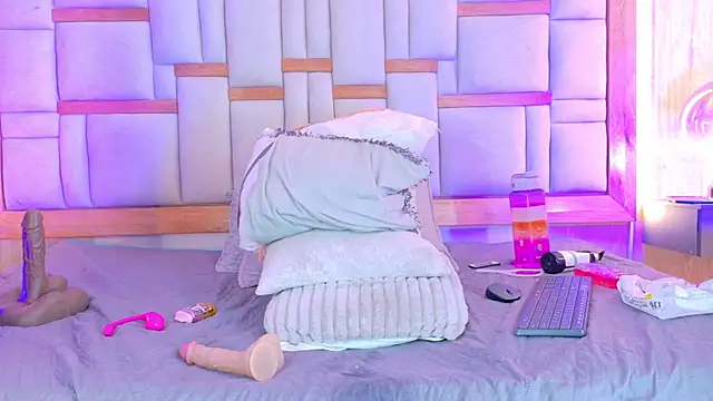Sofia_martiin_ - control fuck machine x 2 min