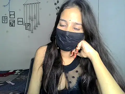 SHIVANGI_SHARMA - show boobs