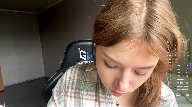Aera_elese - mashing ass + slap 10 x