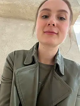 Dina_Tease - REMOVE BRA & DROOL on TITS