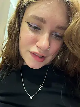 Lucy-joy - drool on panty+lick panty