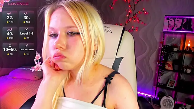 VivieSunn - Slap Ass 15 times or more