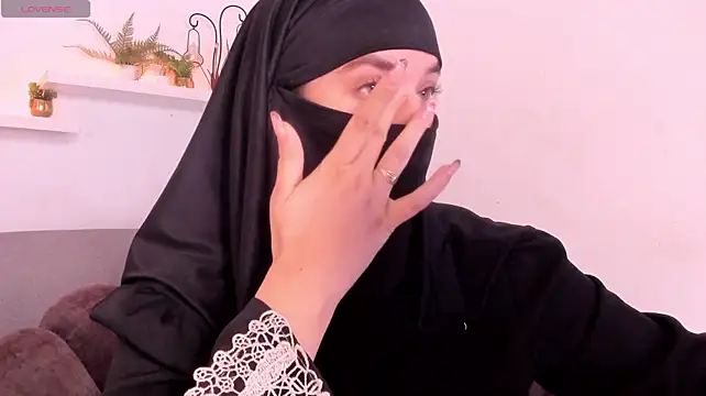 Salma_arabicc - Show ass in thread slowly