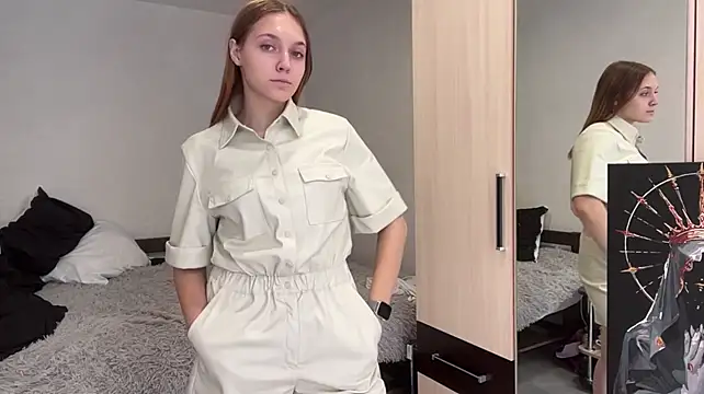 Arimy - run my fingers from neck to tits🥵
