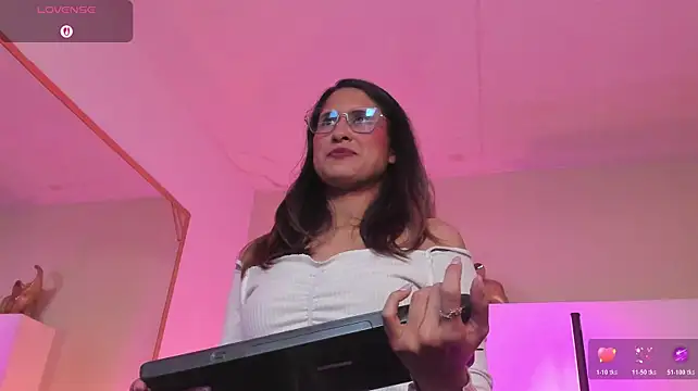 AmbarOnix - Spank my assk and my tits very harder🍒