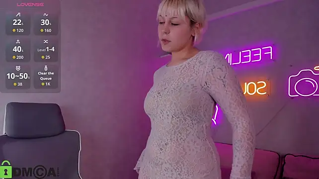 Denise_Halle - bouncing tits