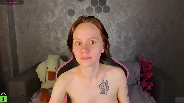 Milena_Milyan - Play with boobs