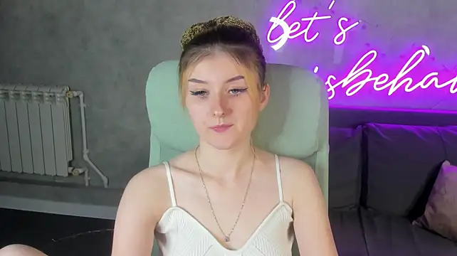 Diiana_Daviis - spank me