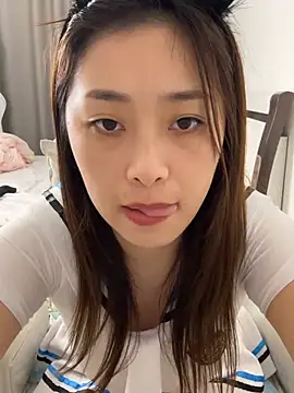 Xinyue-888 - 看看菊花🌼