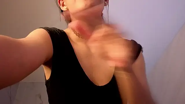 Artemisa_ch1 - 🔥Spanking ass with pallette x 10🍑🫦