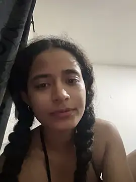 Ruxxxo18 - I KISS HER ASS WILDLY