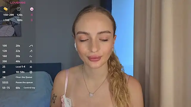 A_delina - oil ass🍑