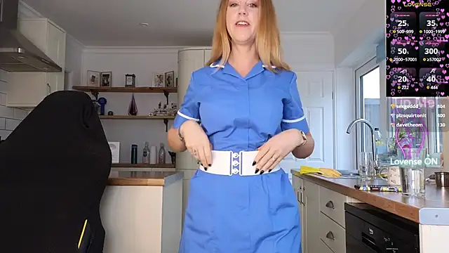 Stripmequick - Sexy Lingerie & Stockings Half Hour!