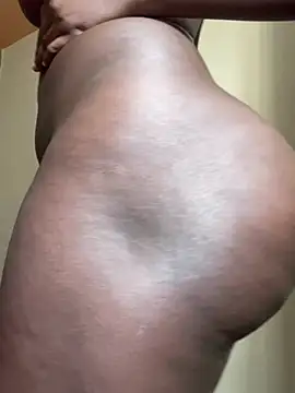 Booty-girl - Squirt