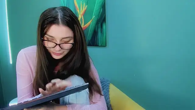 AngelinaWett - sloppy blowjob