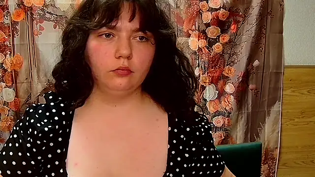 NeonilaLisova - let my legs tremble with pleasure