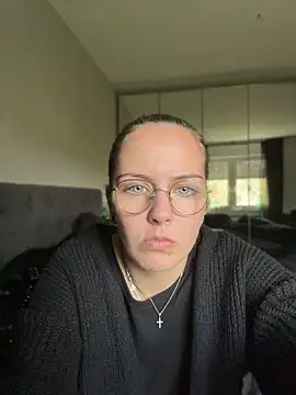 MaryPeach666 - Pussy close up 🐱