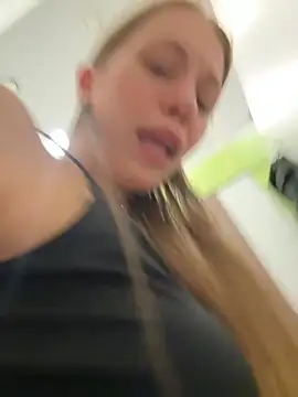 Olivia_Jemison - Take off my wet panties + pussy play