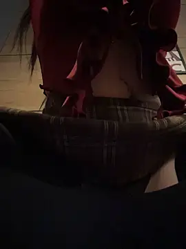 Holly_Play - massage naked tits in public
