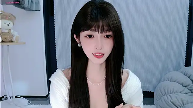 Lulu-789 - 承认吧你眼睛没有我漂亮，因为我眼里有你