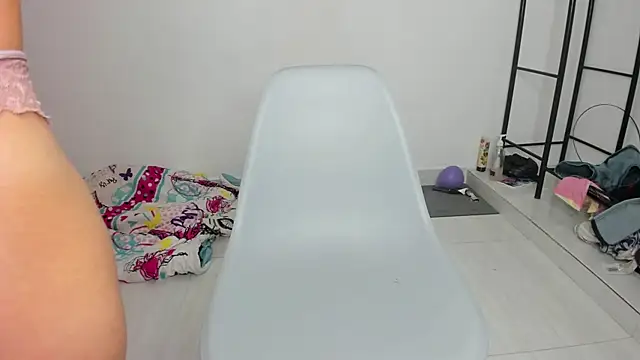 Cowmarce - ride dildo in pussy