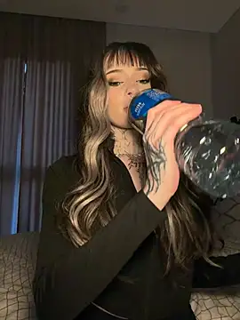 Madelinexx - 🎉Tip 750 TK FOR 10 videos in ur PM🎉