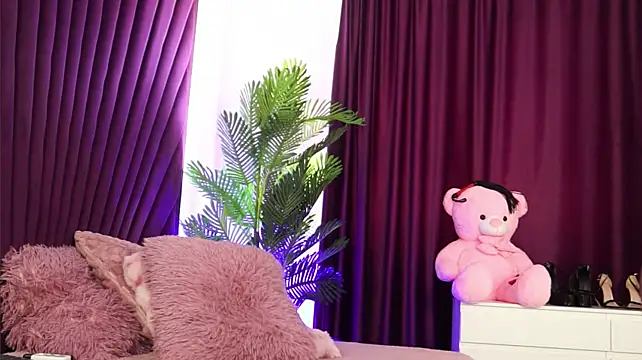 IsLucyCherry - CUM SHOW!!!