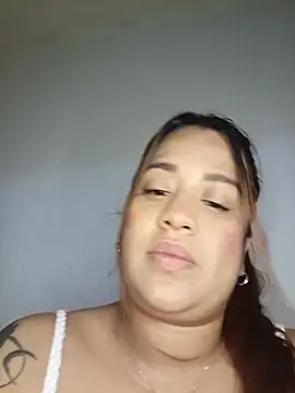 Arya_Gomez - SHOW TITS + SLAPS