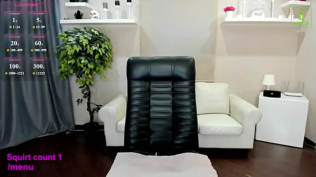 VickyBerry - Squirt show