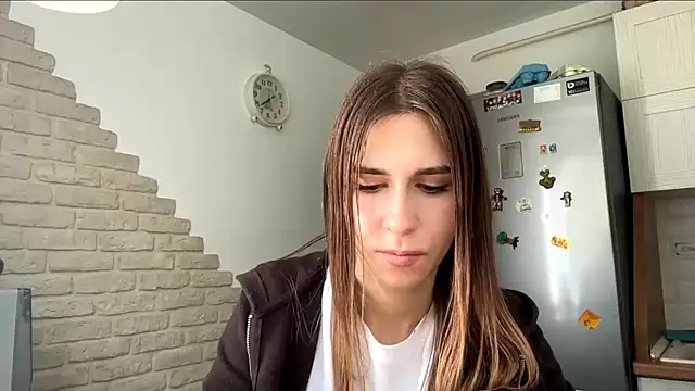 ZaraGuyette - waist dance
