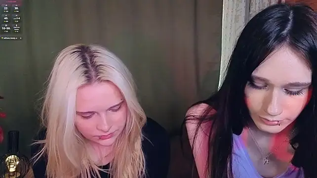 KaleyMahunik - SUCK FINGERS CLOCE CAM