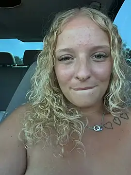 Sophie_cute06 - Brüste massieren