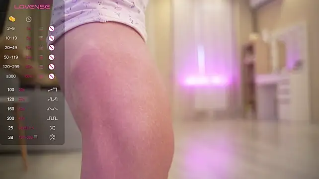 Bananalizzy - Touch ass close up ♡