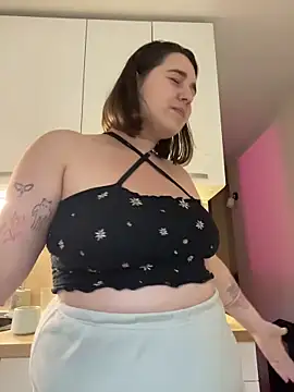 SuzieMurray - Show boobs
