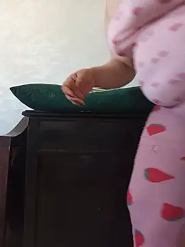 Lily_sx - Open ass افتح خرمي 🍑