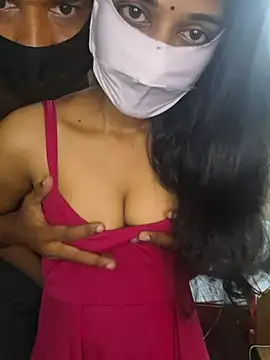 CPL_blueberry_IND - Oil on boobs