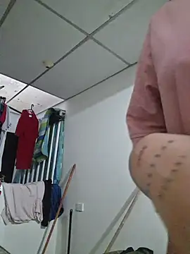 Katia_sweetx - doggy+finger ass+plug anal