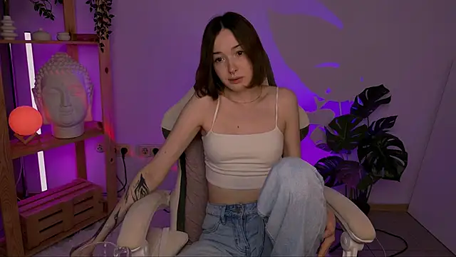 Justlittleeve