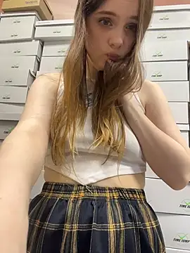 Lunabelle_ - show this sweet boobies omg
